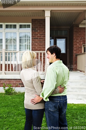 Image of Happy couple at home