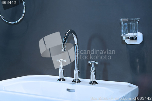 Image of Classic basin