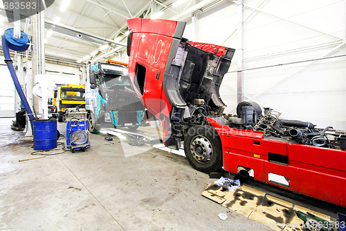 Image of Truck service