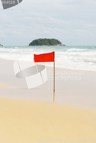 Image of Red flag at beach.