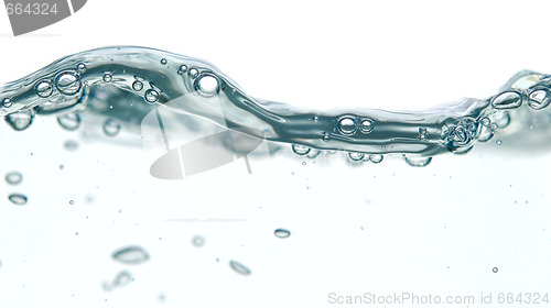 Image of wave and bubbles
