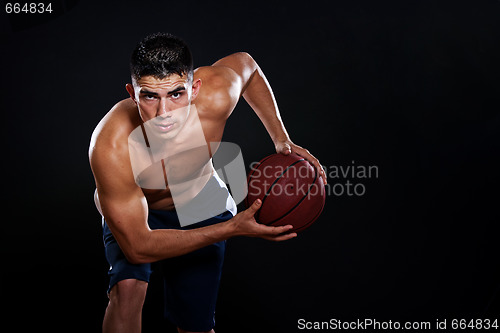 Image of Hispanic basketball player