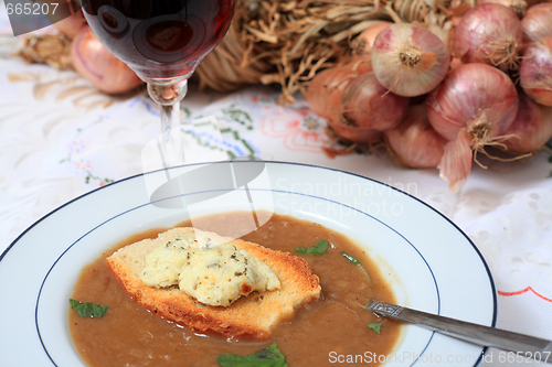 Image of Onion soup horizontal