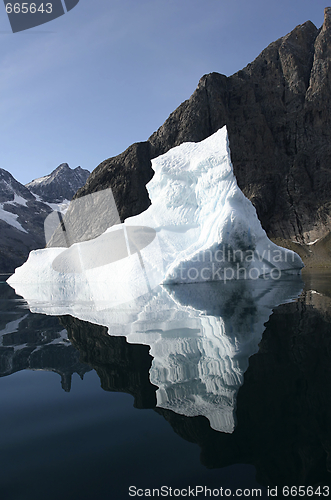 Image of Iceberg