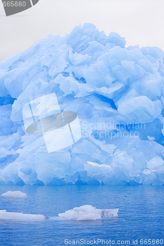 Image of Iceberg