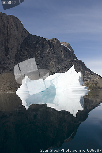 Image of Iceberg