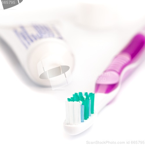 Image of toothpaste and toothbrush