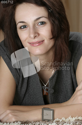 Image of Woman with green eyes