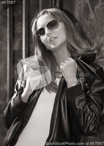 Image of sexual girl in sunglasses