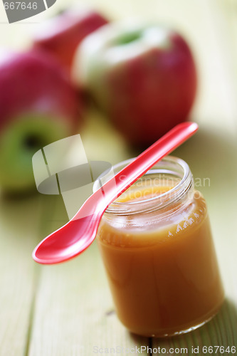 Image of baby food - apple