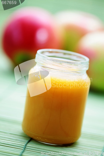 Image of baby food - apple