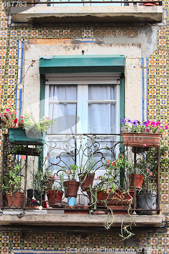 Image of Stone window