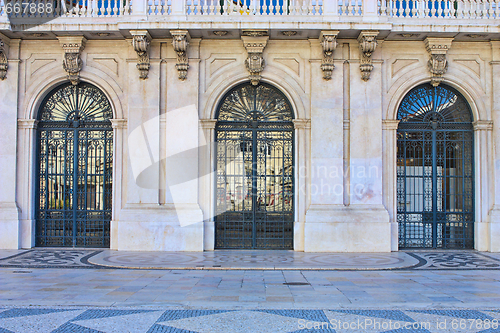 Image of door of an old building