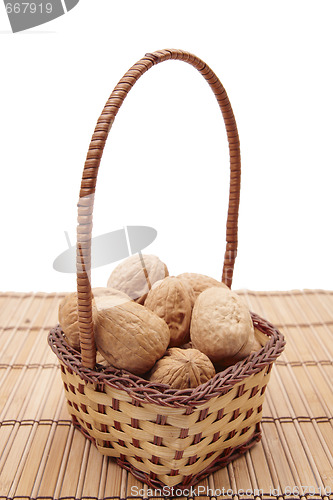 Image of Walnuts in basket