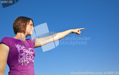Image of girl pointing