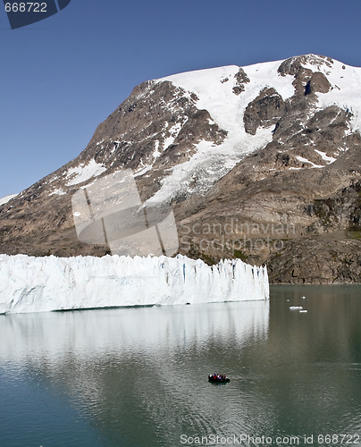 Image of Front of a glacier