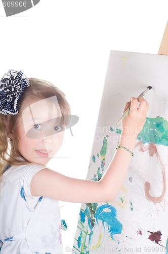 Image of Little girl painting