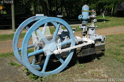 Image of Old steam engine
