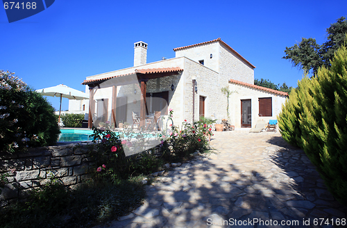 Image of Greek villa with pool