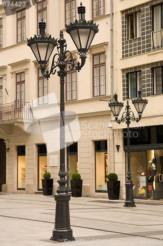 Image of lamps on the street in Budapest downtown