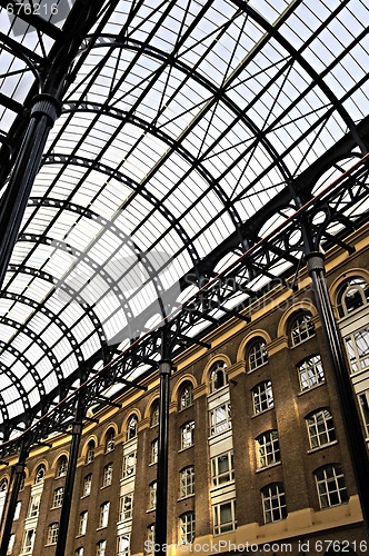 Image of Hay's Galleria roof