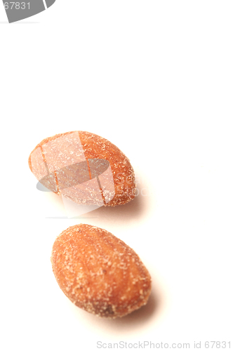 Image of  pair of almonds