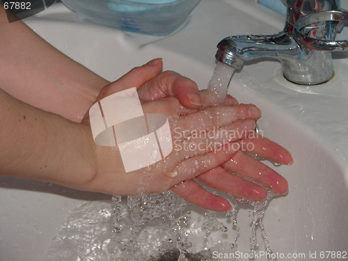 Image of washing hands 3