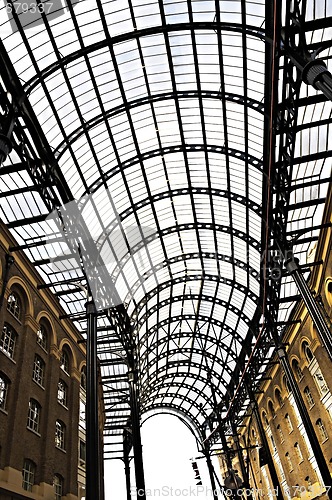 Image of Hay's Galleria roof