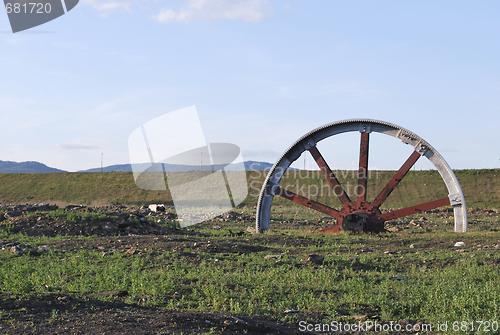 Image of big red wheel