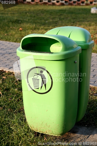 Image of Dustbin