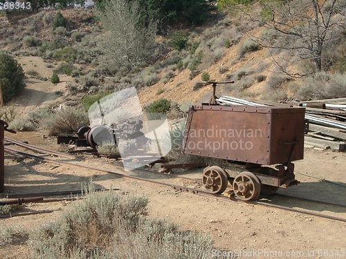 Image of Gold wagon
