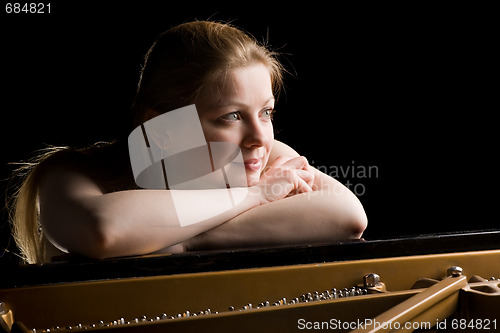 Image of Dreamy pianist