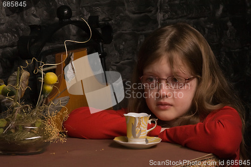 Image of Weeping little girl in glasses