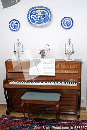 Image of Piano Room