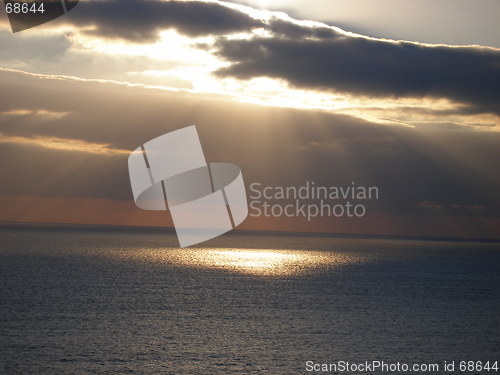 Image of sea and sun