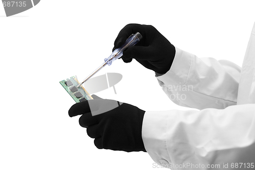 Image of Repairing microchip