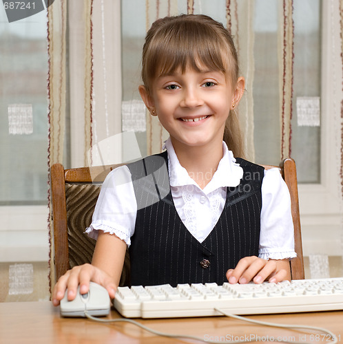 Image of The girl and the keyboard