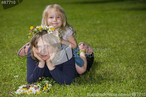 Image of Mum and daughter