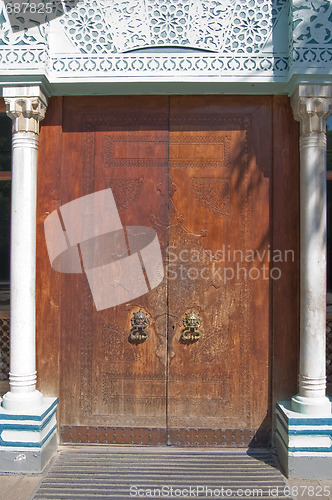 Image of old building door handle