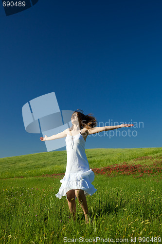 Image of Dancing woman