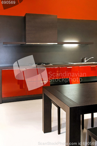 Image of Contemporary kitchen