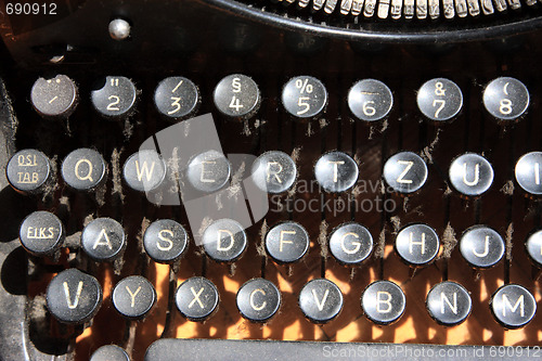 Image of Old Typewriter