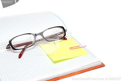 Image of Spectacles on note pad