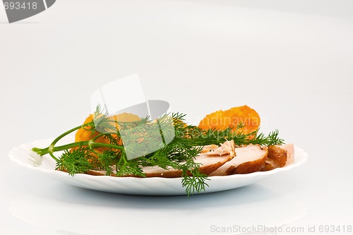 Image of Rosted cauliflower with chiken meat and dill