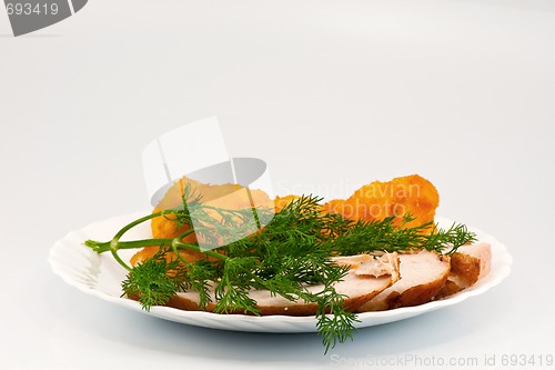 Image of Rosted cauliflower with chiken meat and dill