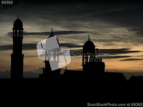 Image of buildings in sundown