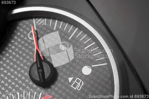 Image of Empty Gas Tank