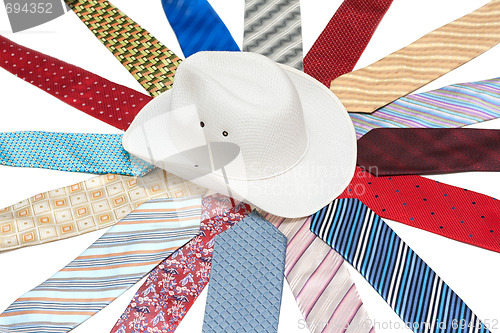 Image of White hat on tie