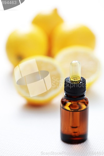 Image of lemon essential oil