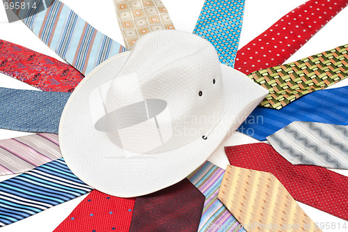 Image of White hat on tie